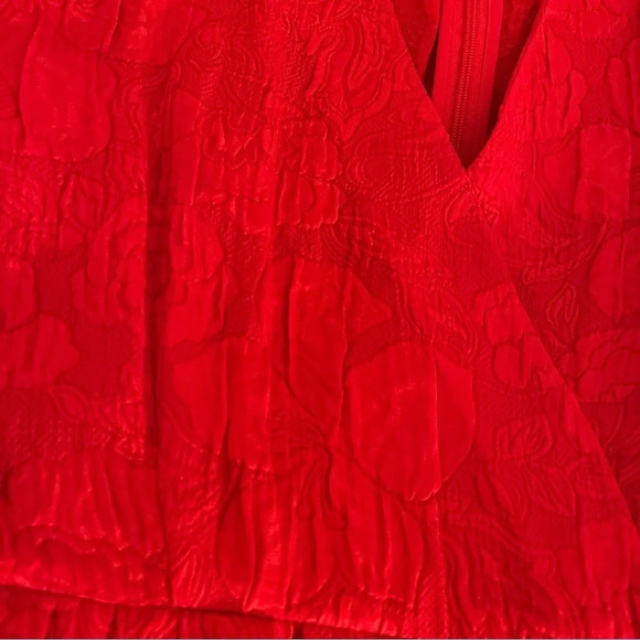 Stella McCartney jacquard red silk romper belted with padded shoulders - Picture 11 of 12